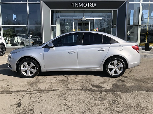 Купить Шевроле Крузе 2011г.