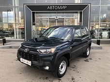 Lada Niva Travel