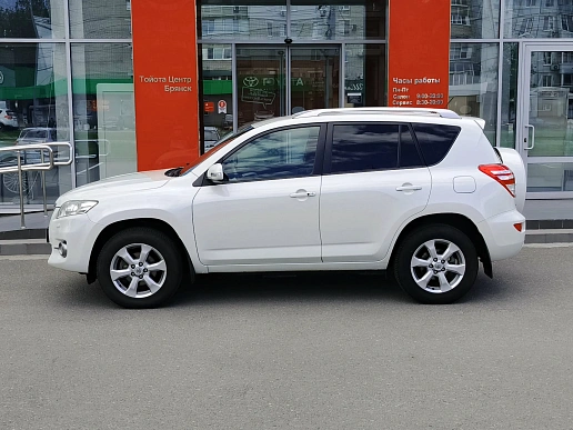Купить Тойота Новый RAV4 2011г.