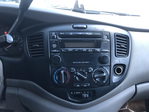 Купить Мазда МПВ 2002г.