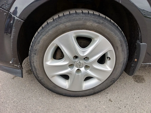 Купить Опель Астра 2012г.