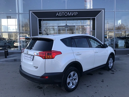 Купить Тойота Новый RAV4 2013г.