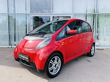 Mitsubishi i