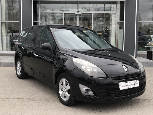 Купить Рено Ссеник 2011г.