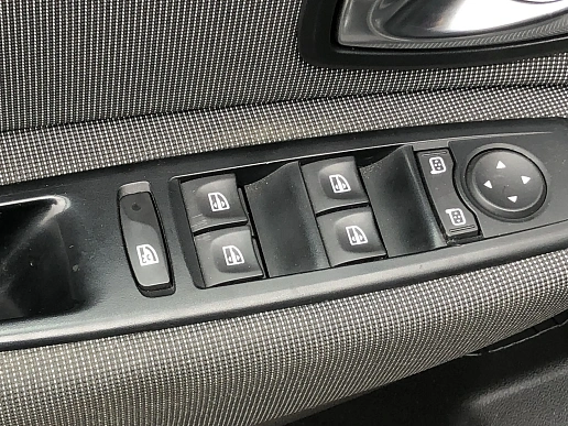 Купить Рено Ссеник 2011г.