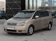 Toyota Ipsum