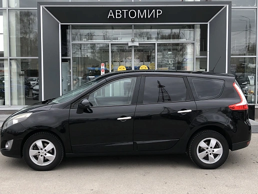 Купить Рено Ссеник 2011г.