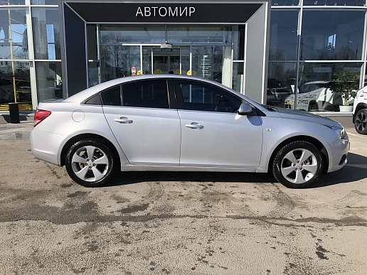 Купить Шевроле Крузе 2011г.