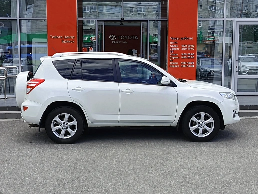 Купить Тойота Новый RAV4 2011г.