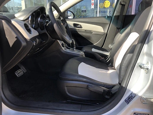 Купить Шевроле Крузе 2011г.