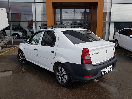 Купить Рено Логан 2014г.