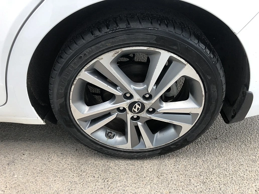 Купить Хёндай Елантра 2017г.