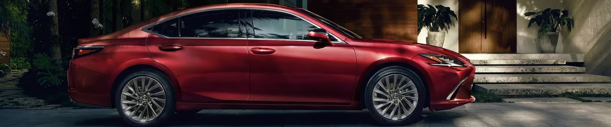 Lexus ES200 c выгодой до 700 000 р